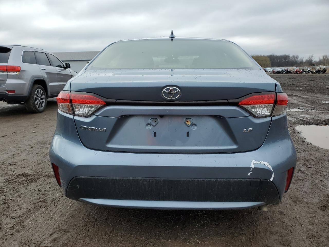 2020 TOYOTA COROLLA LE - Фото 6