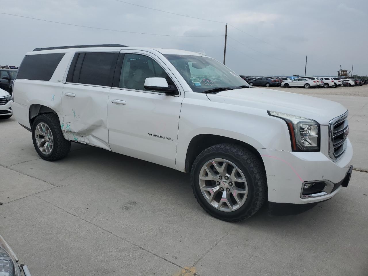2016 GMC YUKON XL K - Фото 4