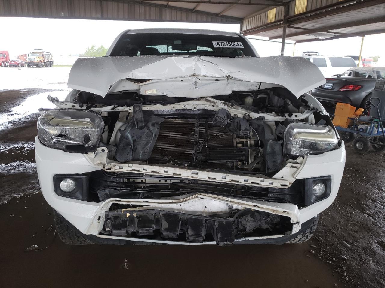 2017 TOYOTA TACOMA DOU - Фото 5
