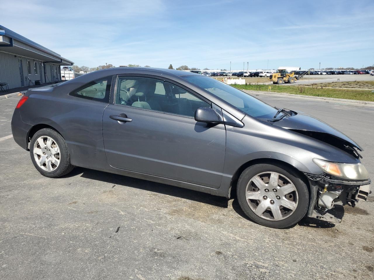 2011 HONDA CIVIC LX - Image 4