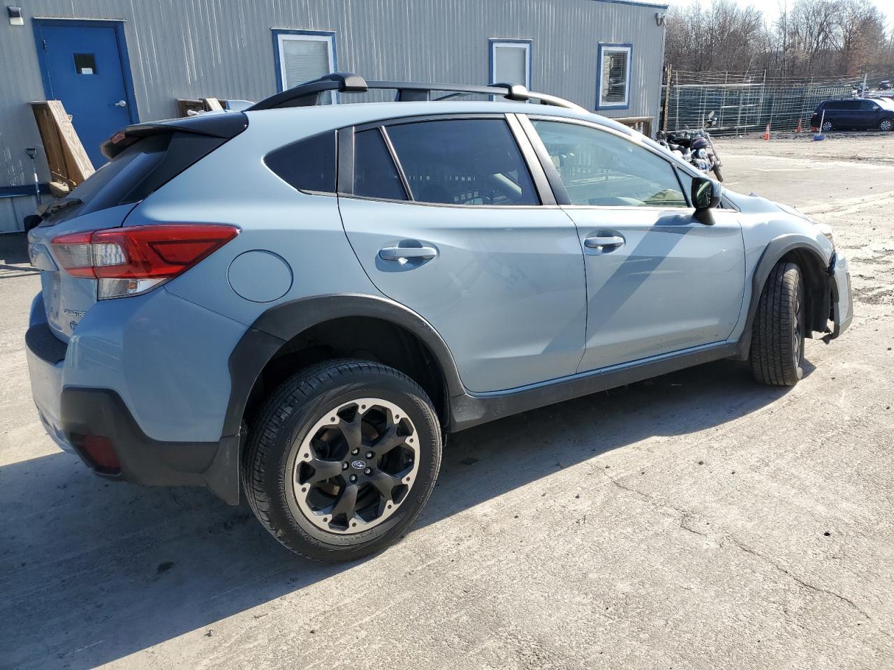 2021 SUBARU CROSSTREK - Фото 3
