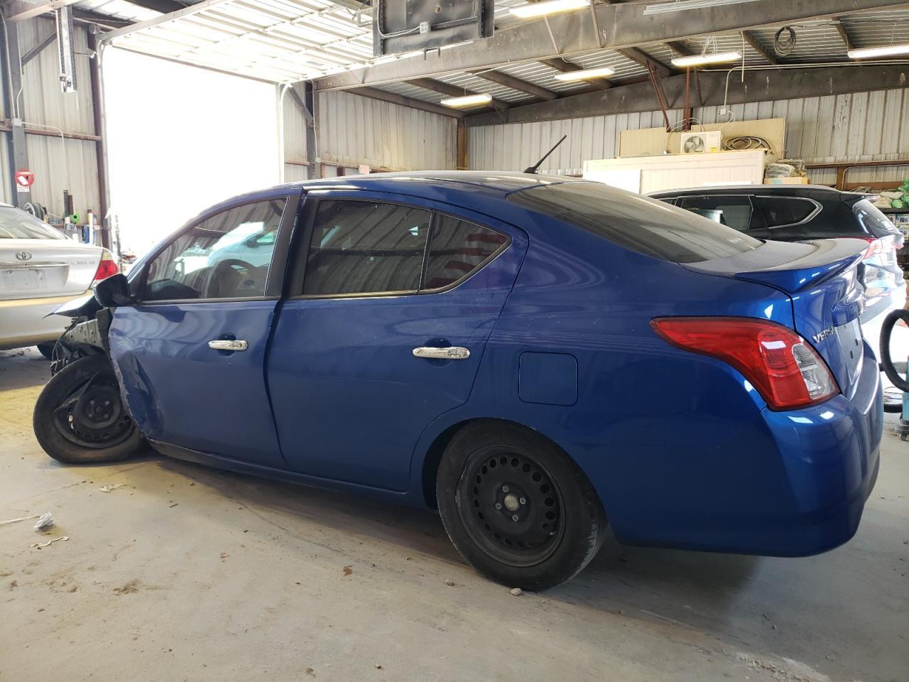 2016 NISSAN VERSA S - Image 2
