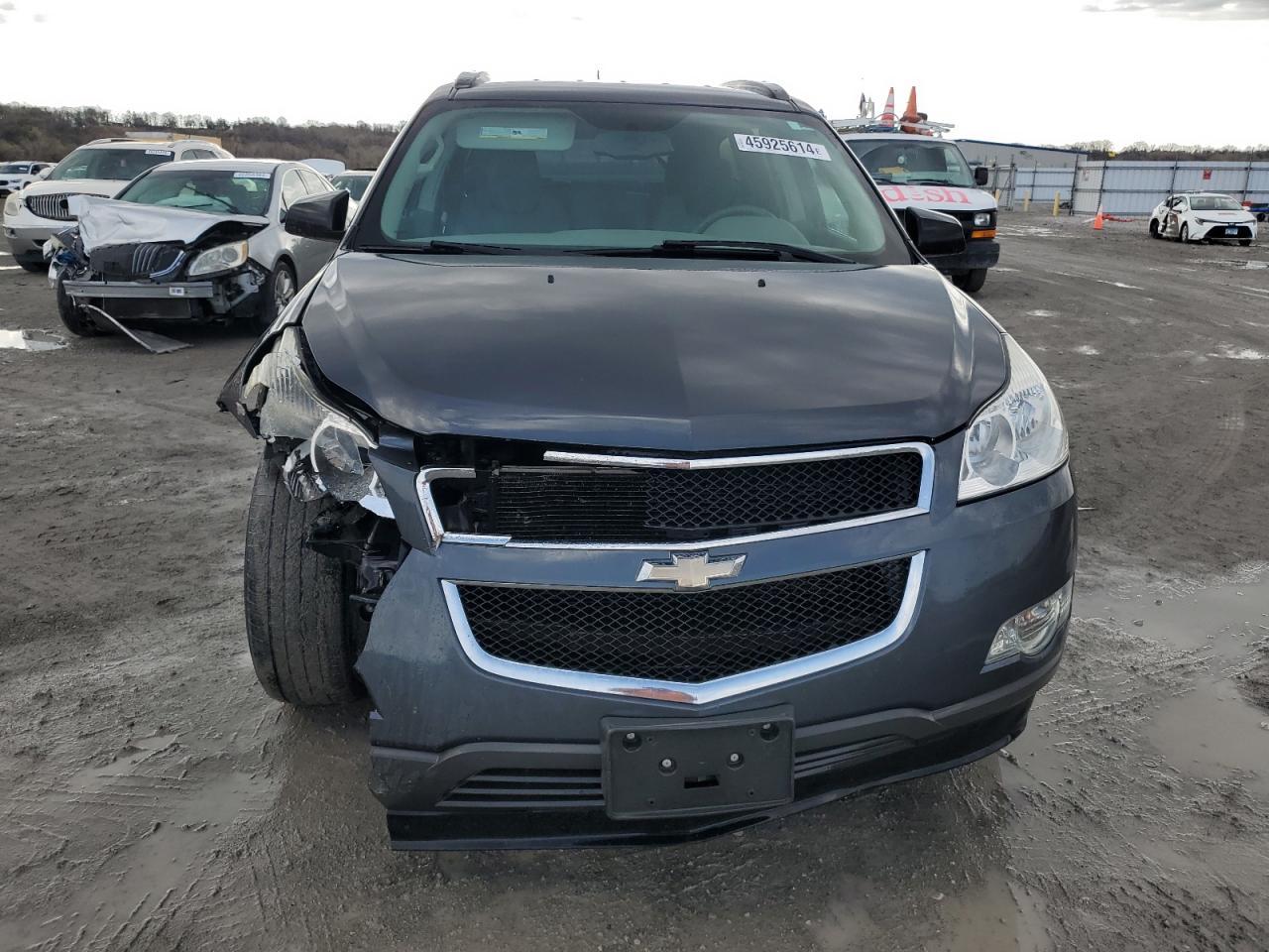 2012 CHEVROLET TRAVERSE L - Image 5