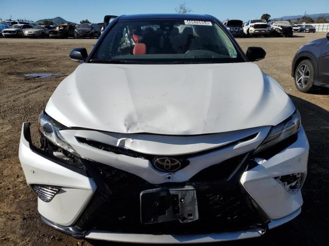 2019 Toyota Camry Xse - Фото 5