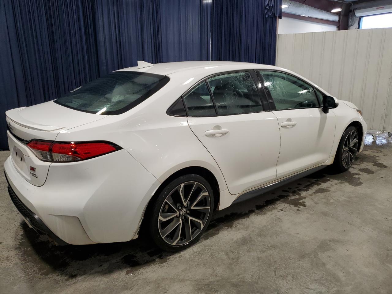 2020 TOYOTA COROLLA SE - Image 3