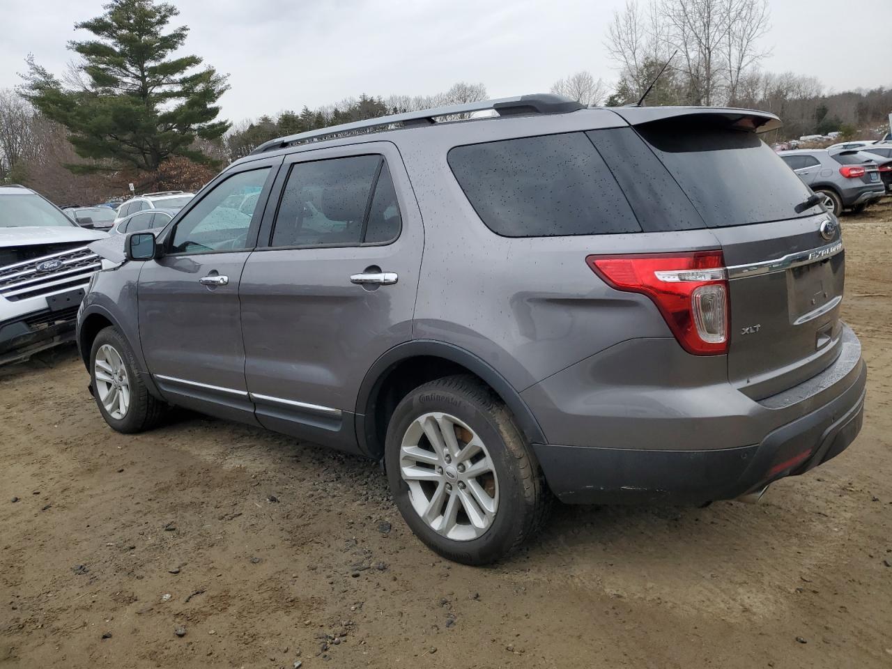 2013 FORD EXPLORER X - Фото 2