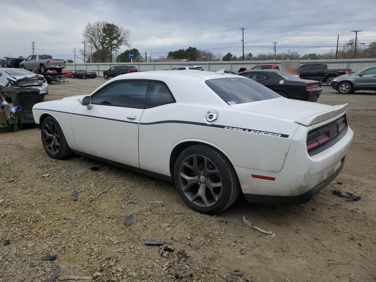 2015 DODGE CHALLENGER - Фото 2