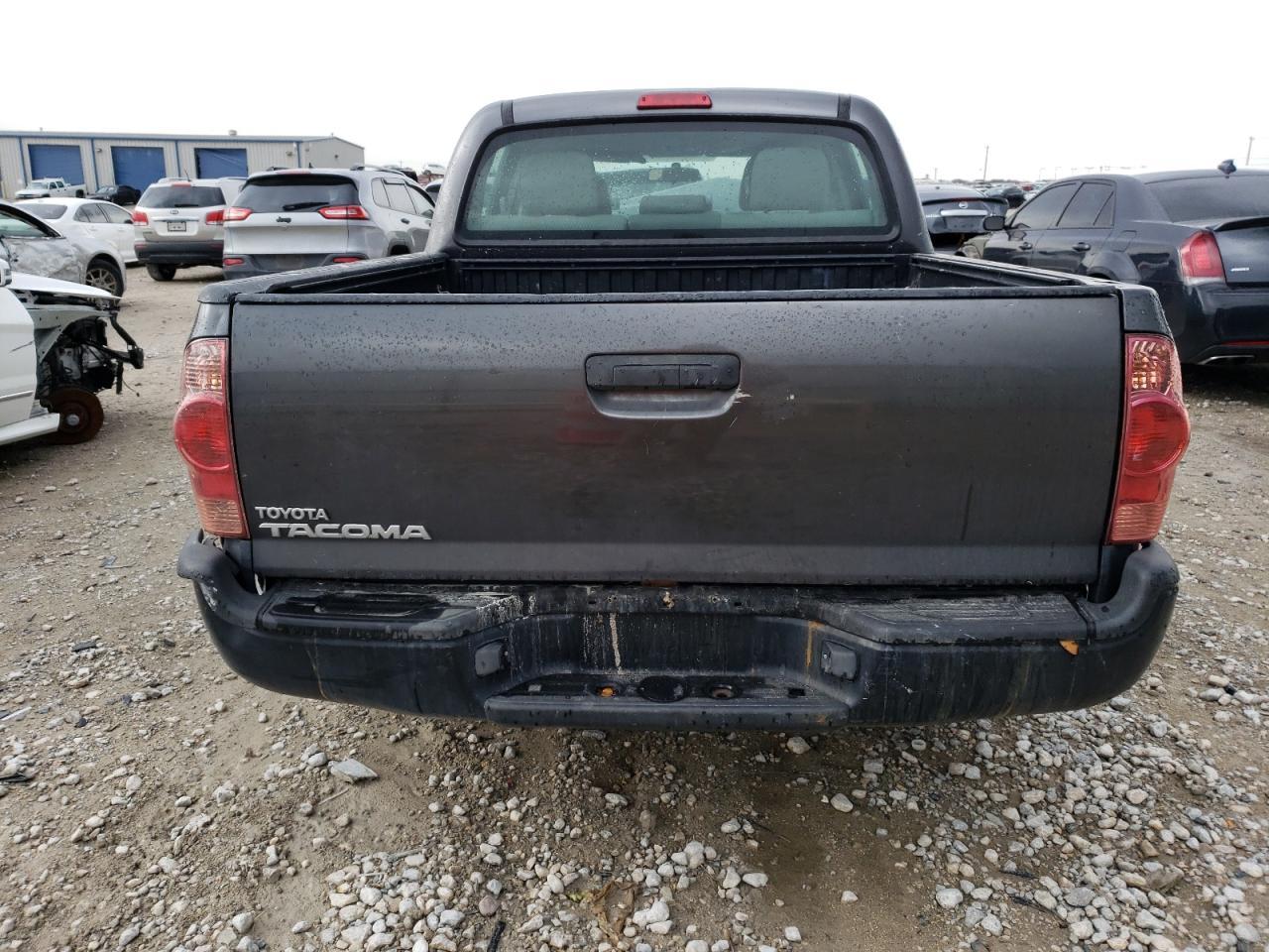 2013 TOYOTA TACOMA DOU - Image 6