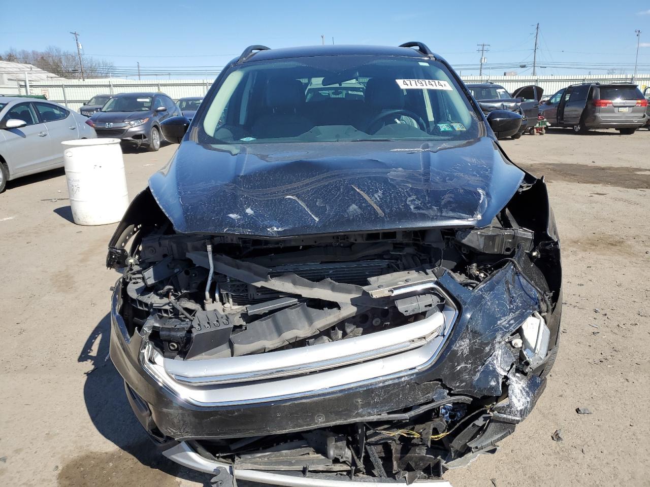 2017 FORD ESCAPE SE - Фото 5
