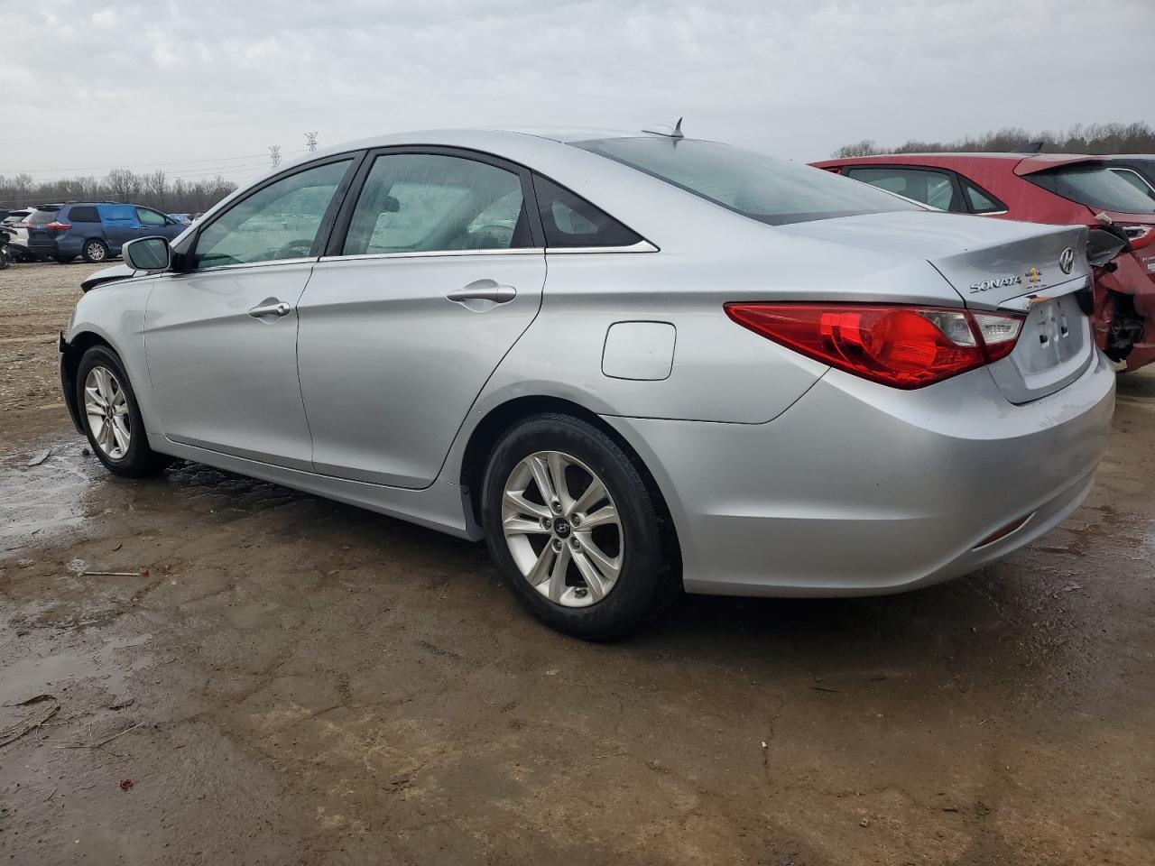 2013 HYUNDAI SONATA GLS - Фото 2