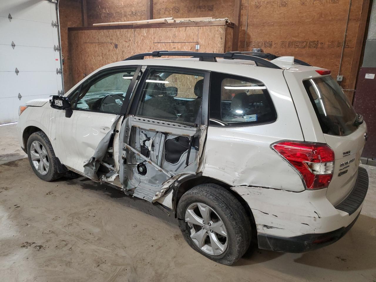 2016 SUBARU FORESTER 2 - Image 2