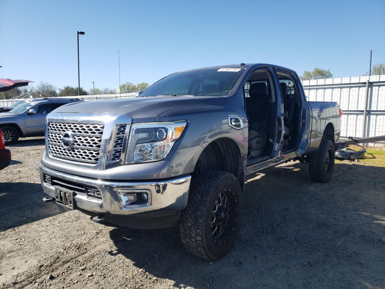 2017 NISSAN TITAN XD S car image