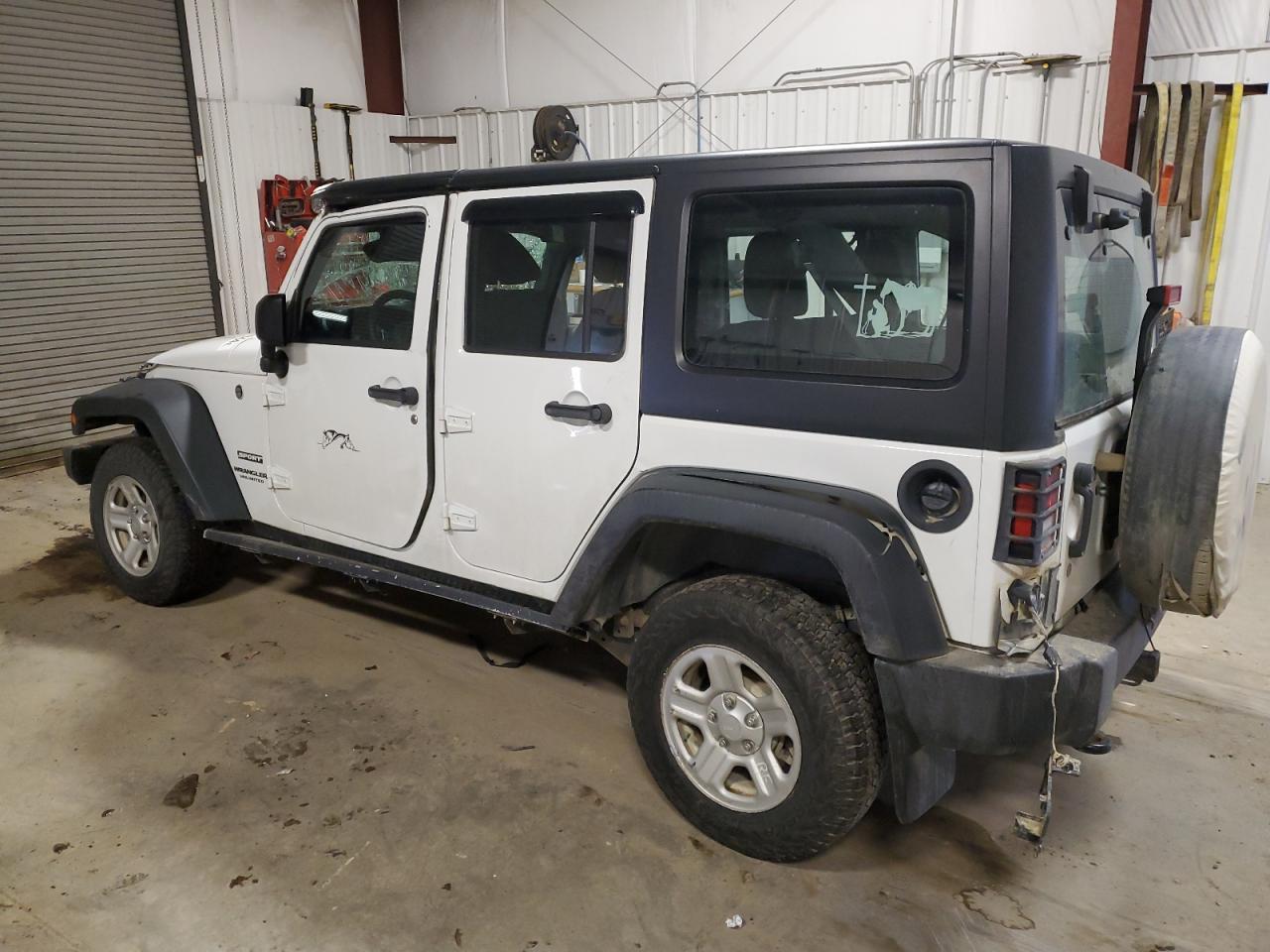 2017 JEEP WRANGLER U - Image 2