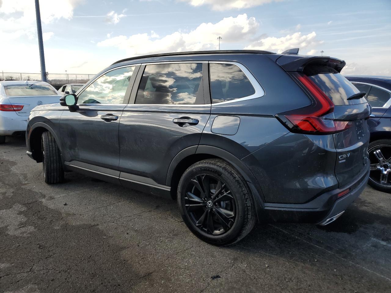 2023 HONDA CR-V SPORT - Фото 2
