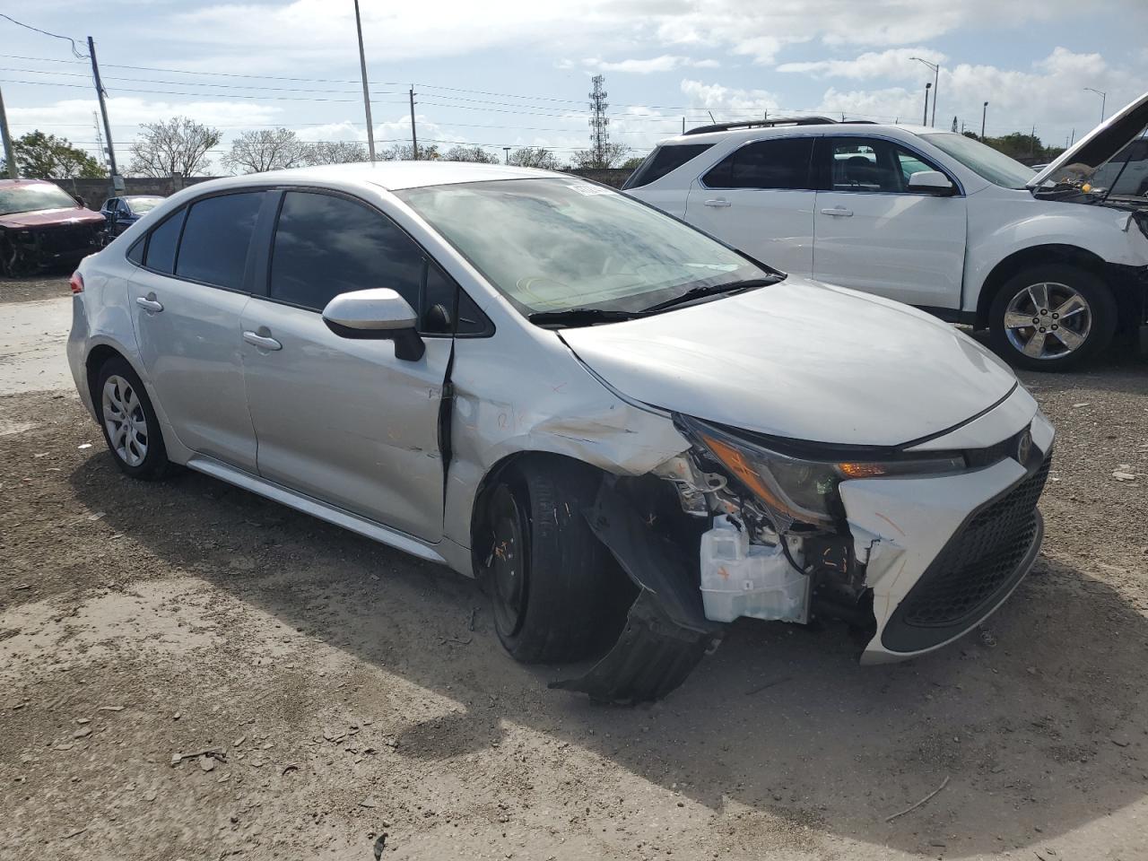 2022 TOYOTA COROLLA LE - Image 4
