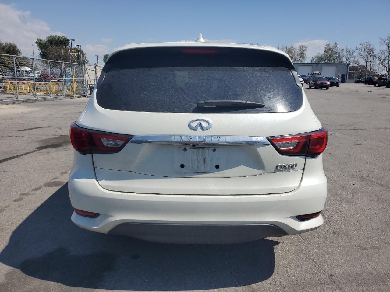 2017 INFINITI QX60 - Фото 6