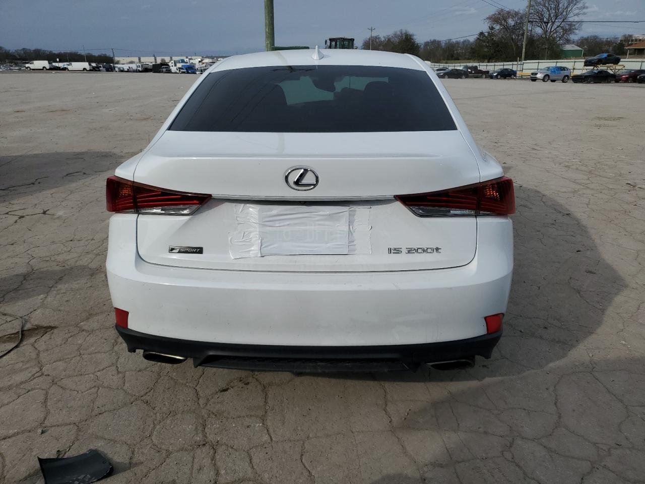 2017 LEXUS IS 200T - Image 6