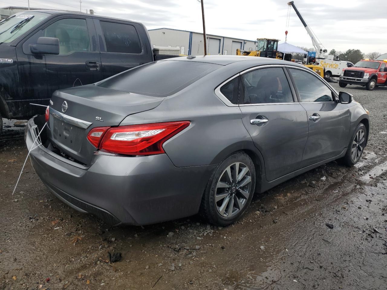 2017 NISSAN ALTIMA 2.5 - Image 3