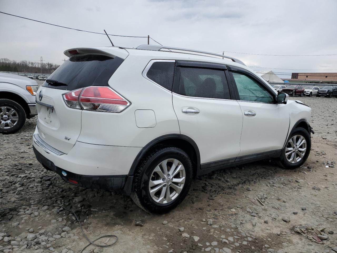 2015 NISSAN ROGUE S - Image 3