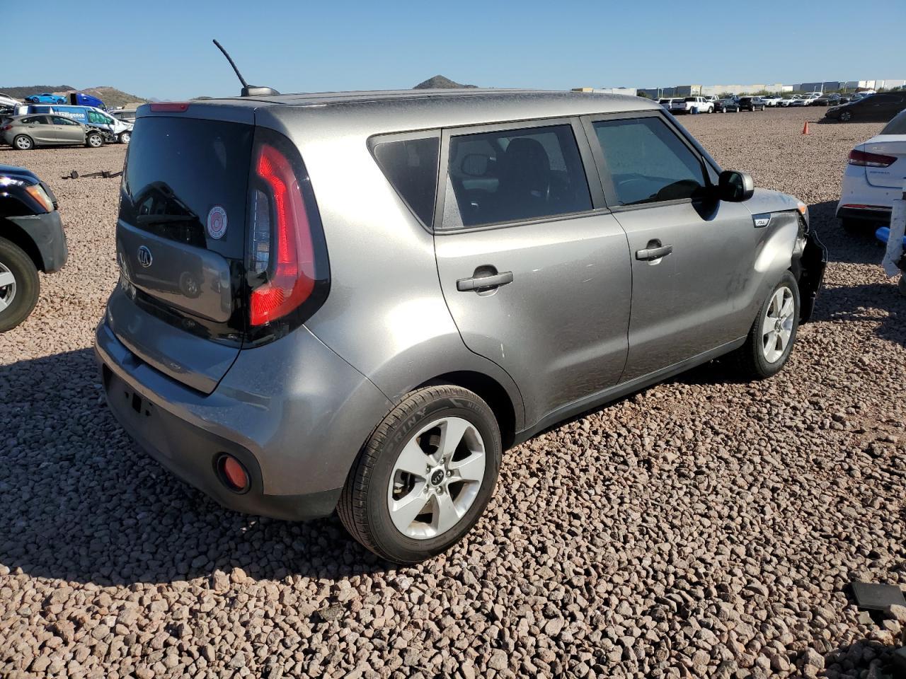 2017 KIA SOUL - Image 3