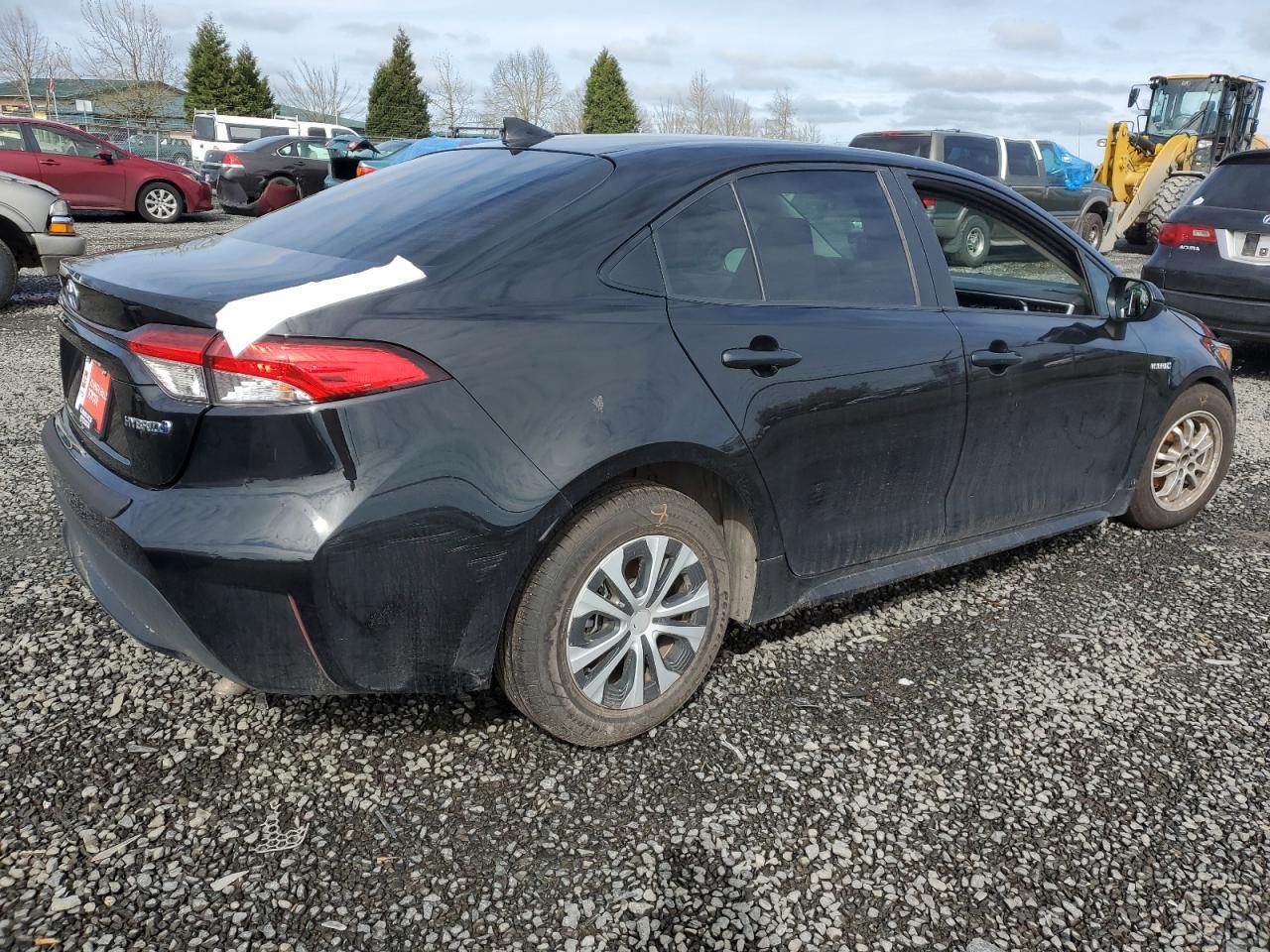 2020 TOYOTA COROLLA LE - Фото 3