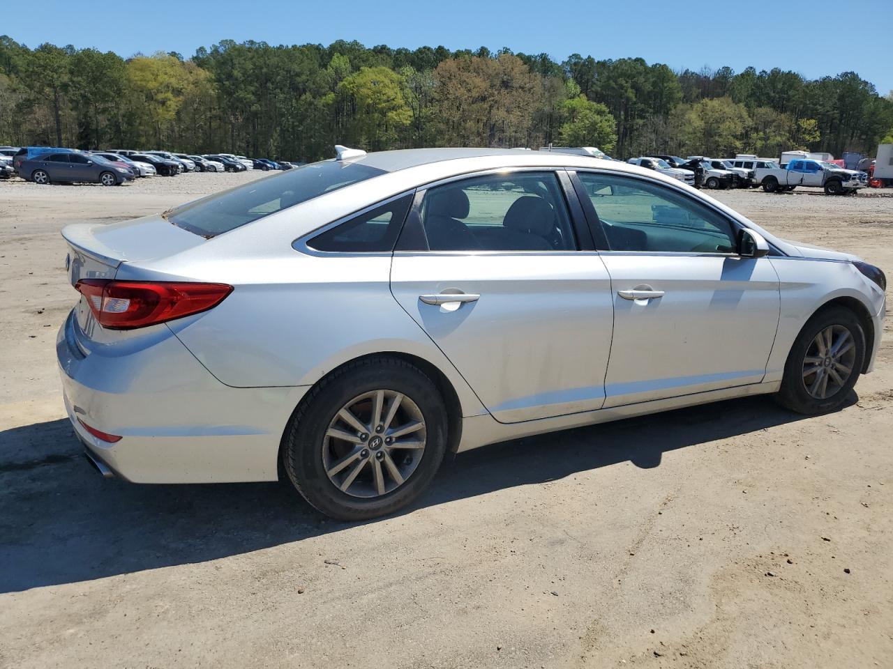 2017 HYUNDAI SONATA SE - Фото 3