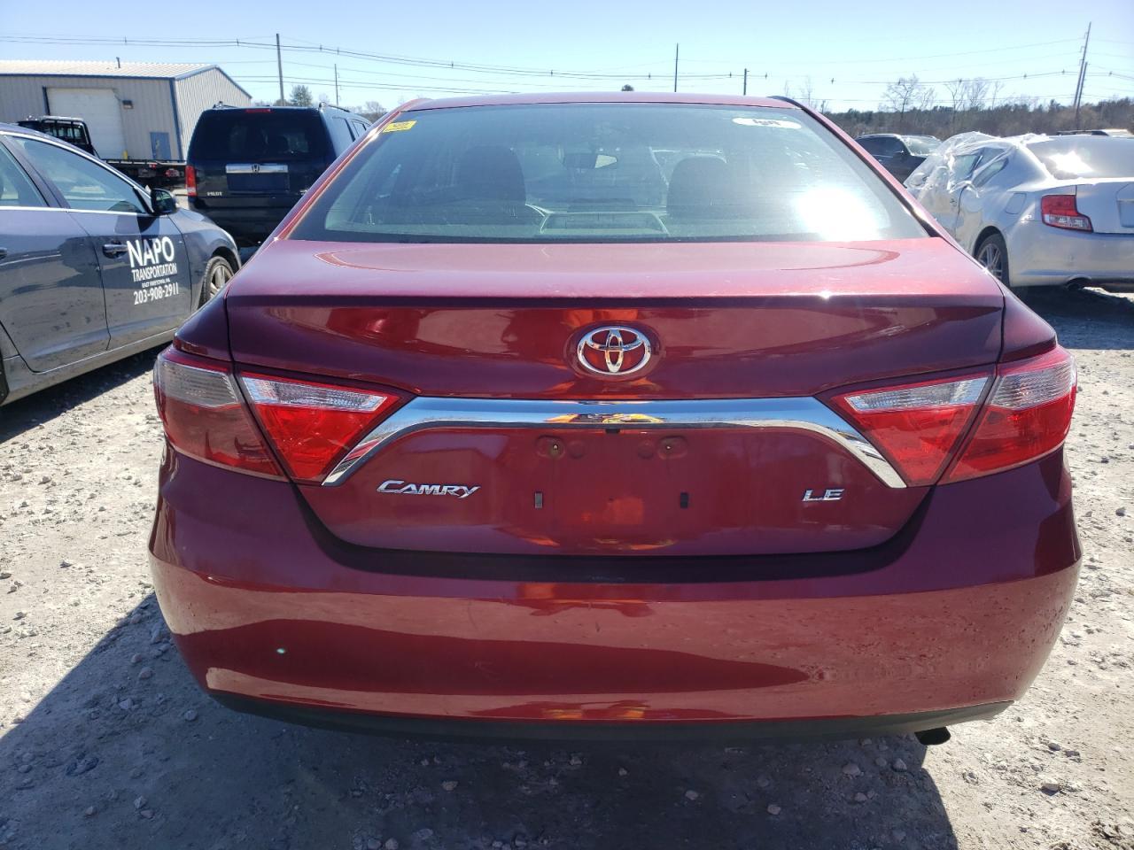 2017 TOYOTA CAMRY LE - Image 6