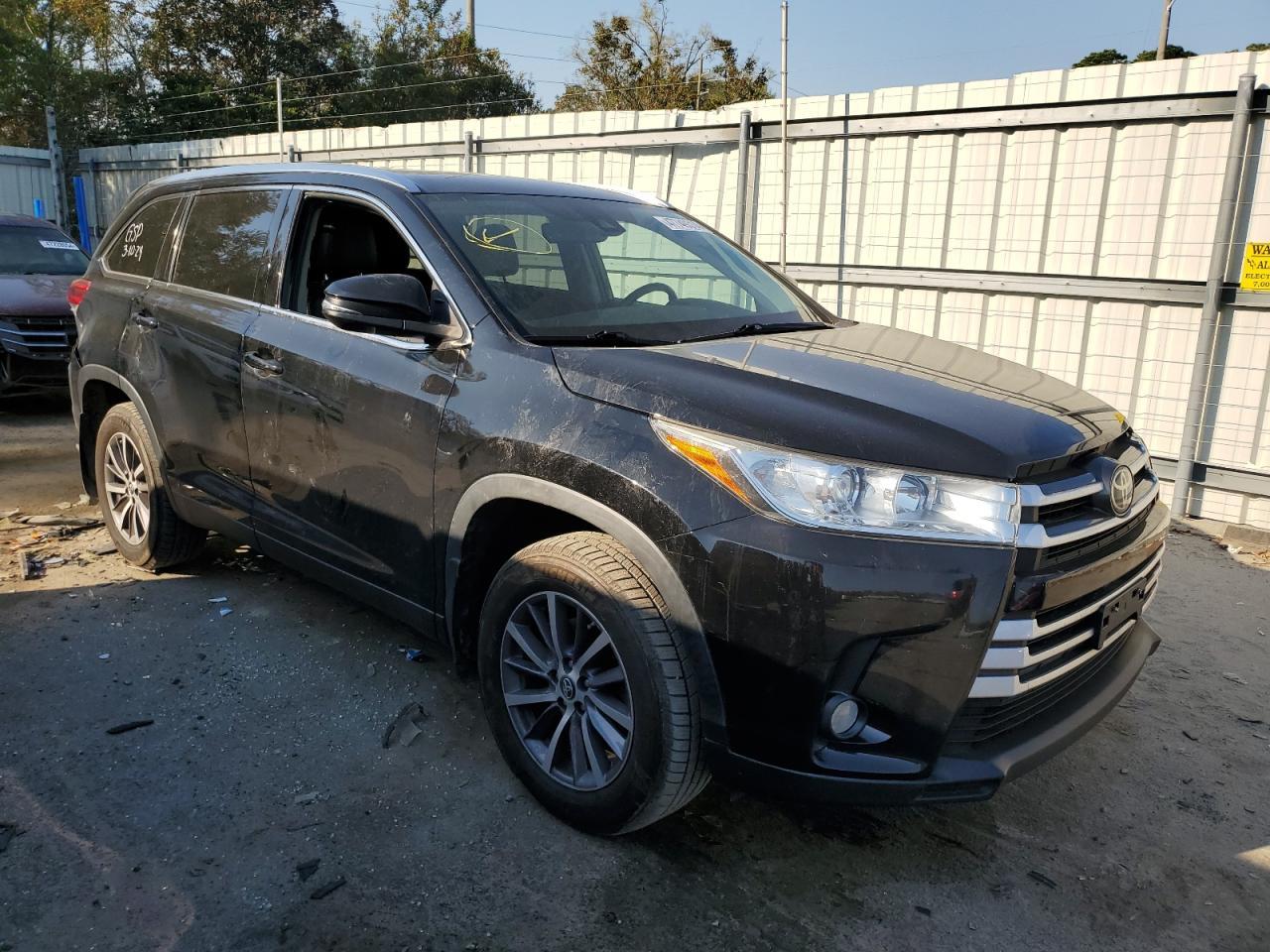 2019 TOYOTA HIGHLANDER - Фото 4