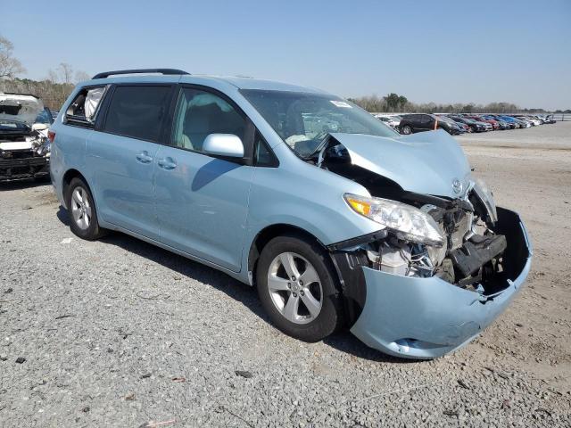 2015 Toyota Sienna Le - Фото 4
