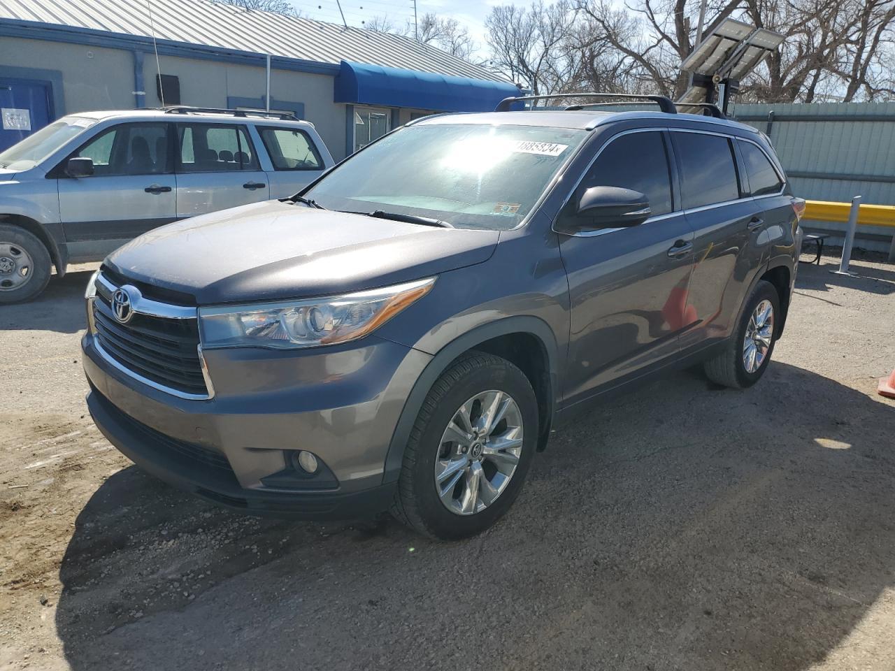 2015 TOYOTA HIGHLANDER