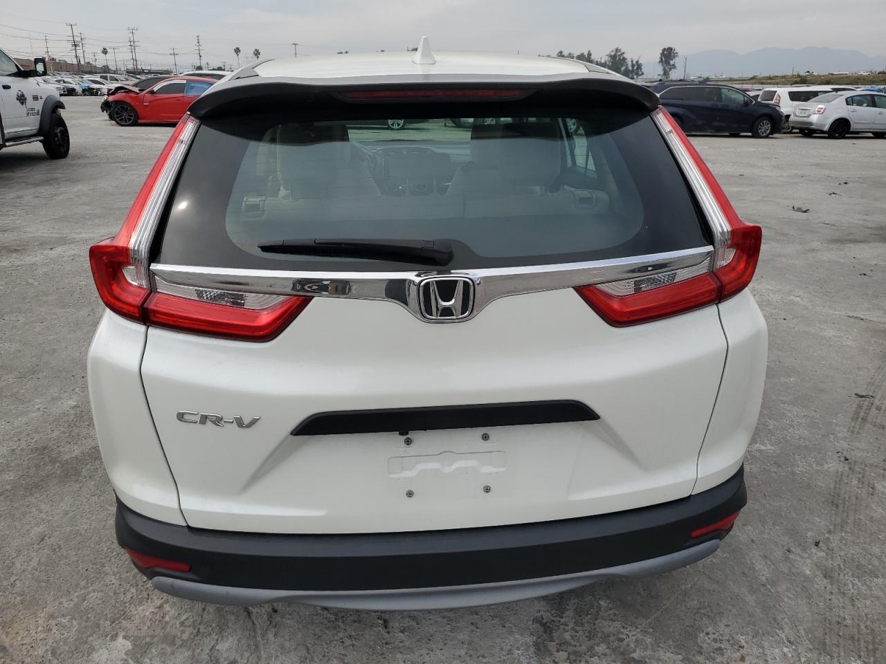 2017 HONDA CR-V LX - Image 6