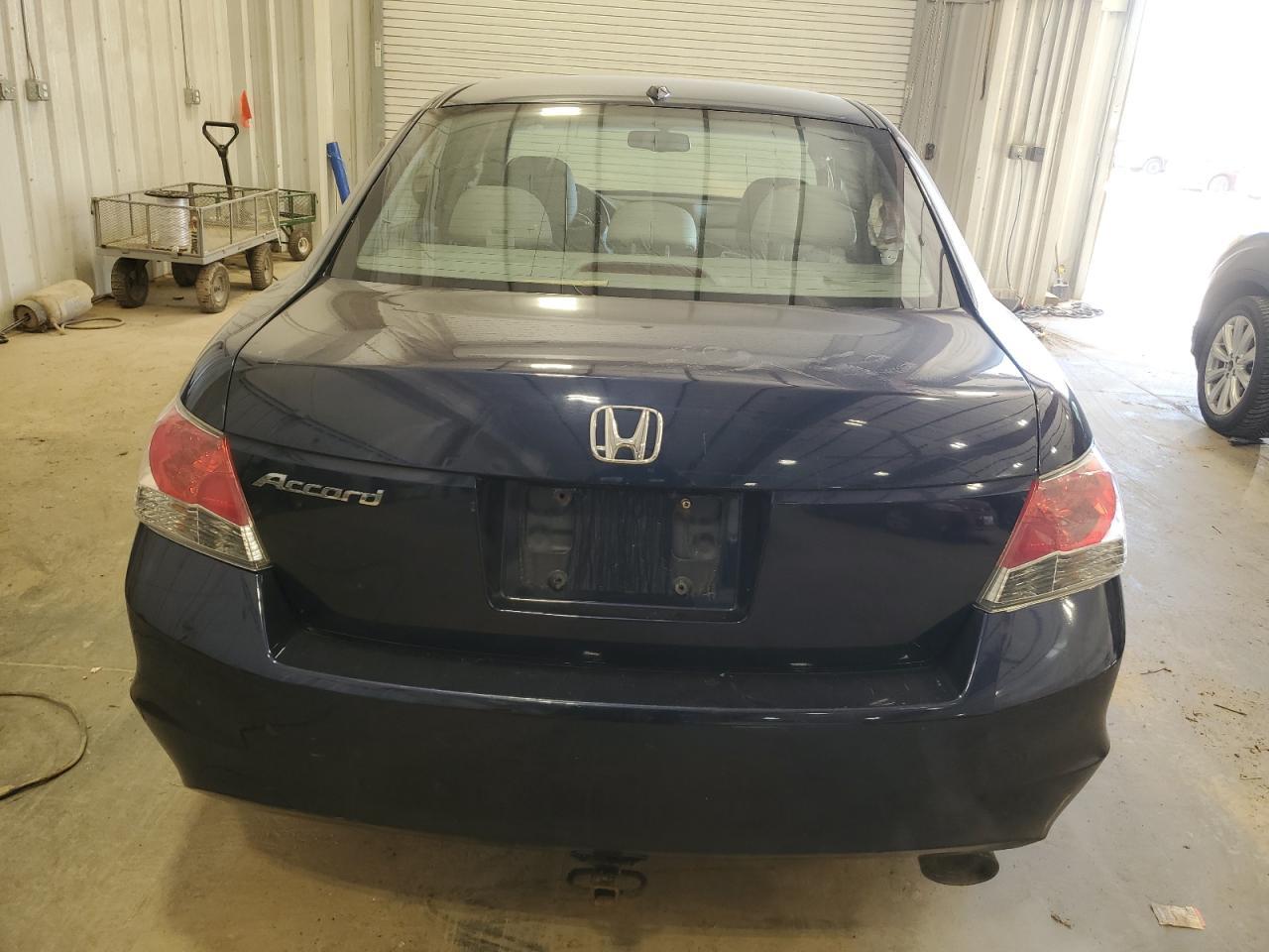 2010 HONDA ACCORD EXL - Image 6