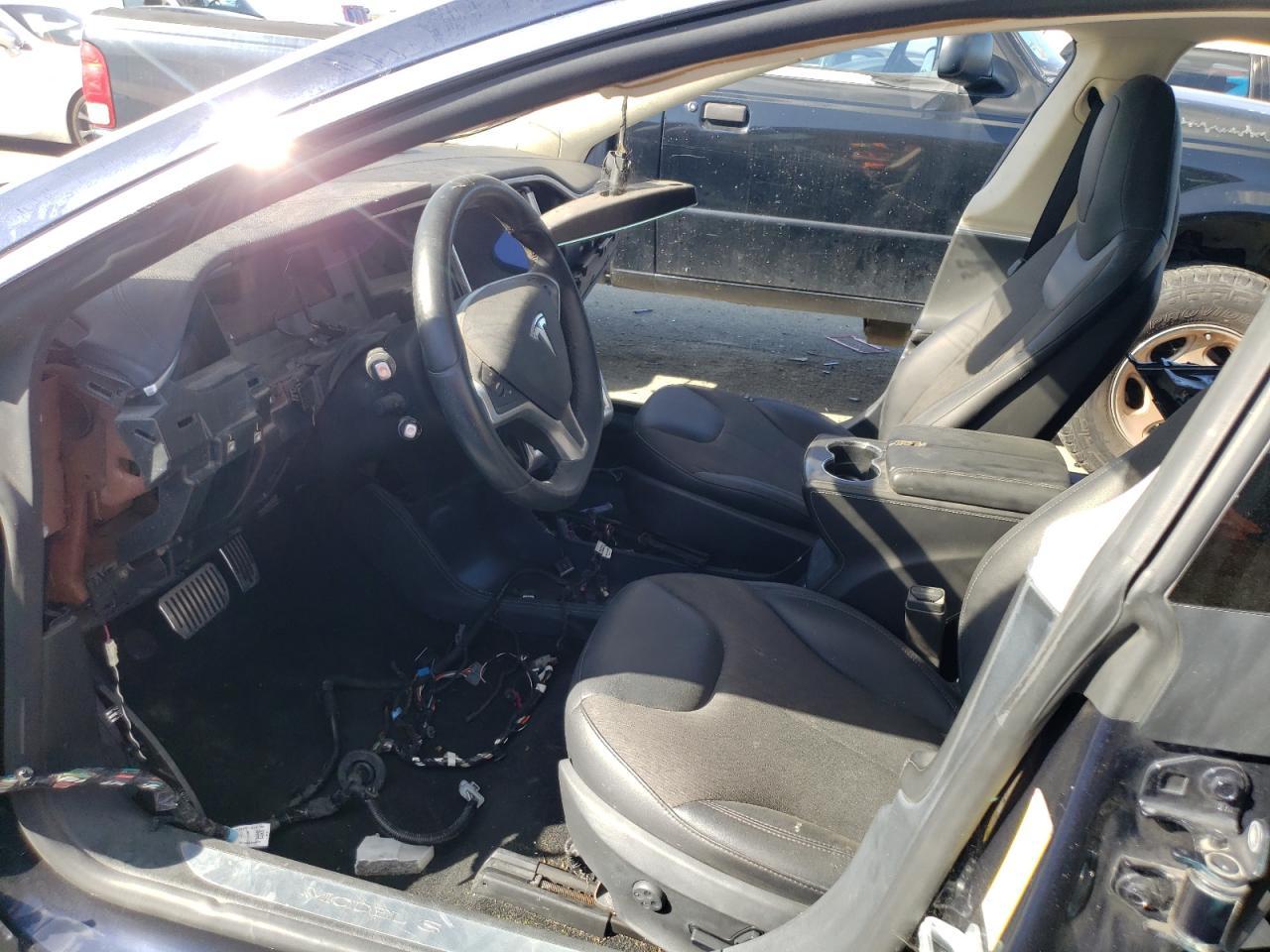 2015 TESLA MODEL S - Image 7