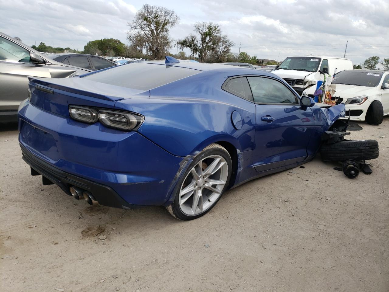 2019 CHEVROLET CAMARO LS - Image 3