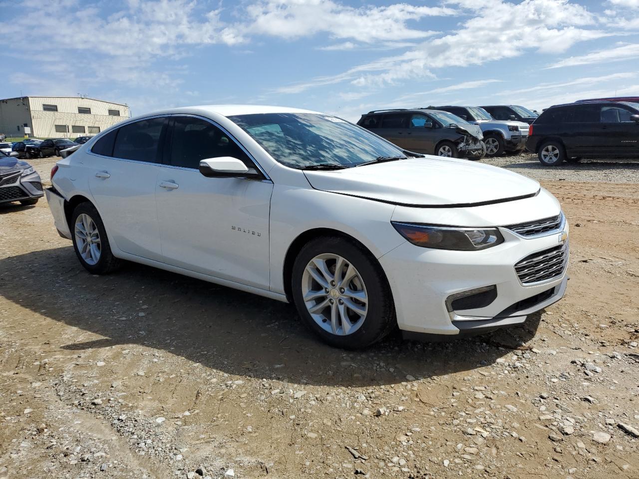 2017 CHEVROLET MALIBU LT - Фото 4