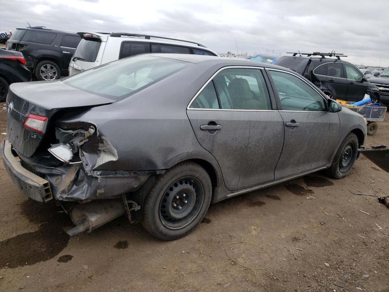 2014 TOYOTA CAMRY L - Image 3