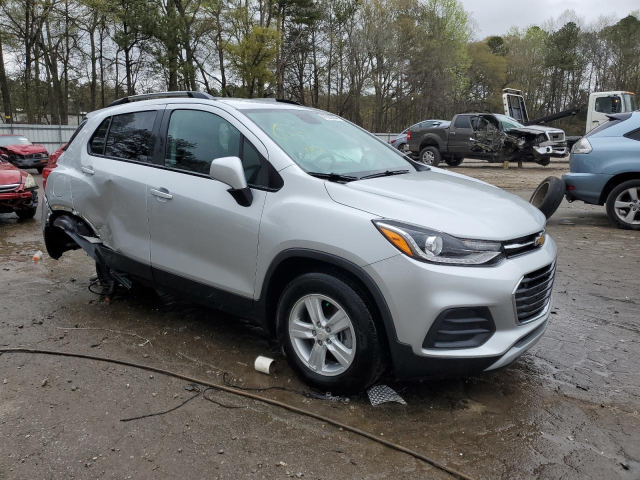2021 CHEVROLET TRAX 1LT - Фото 4