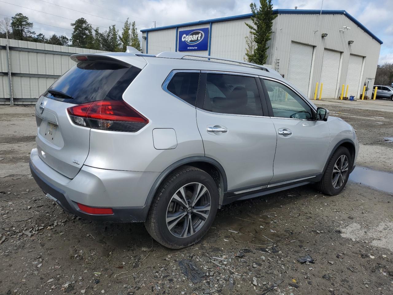 2018 NISSAN ROGUE S - Фото 3