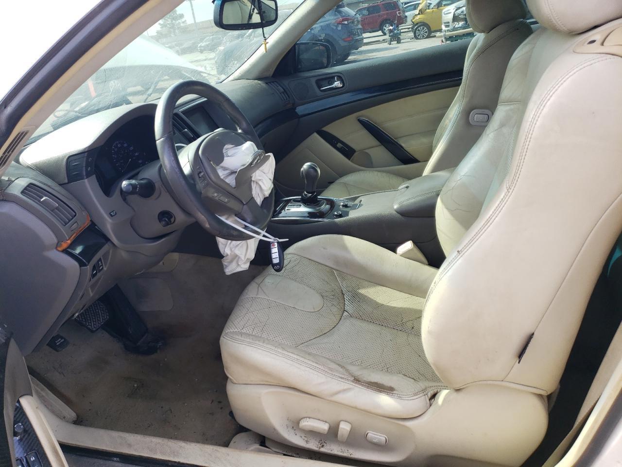 2012 INFINITI G37 BASE - Image 7
