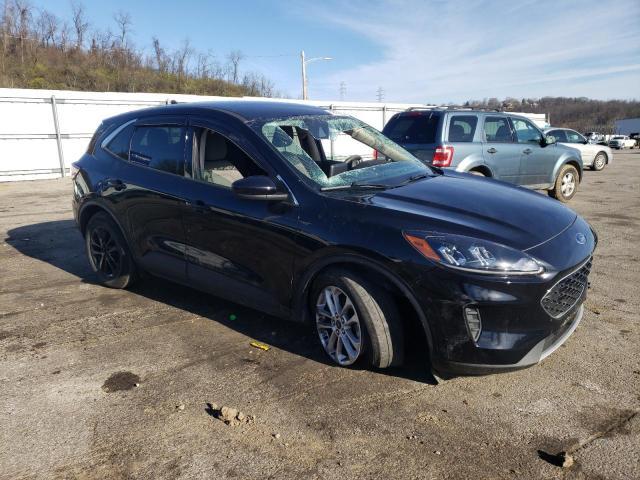 2020 Ford Escape Se - Фото 4