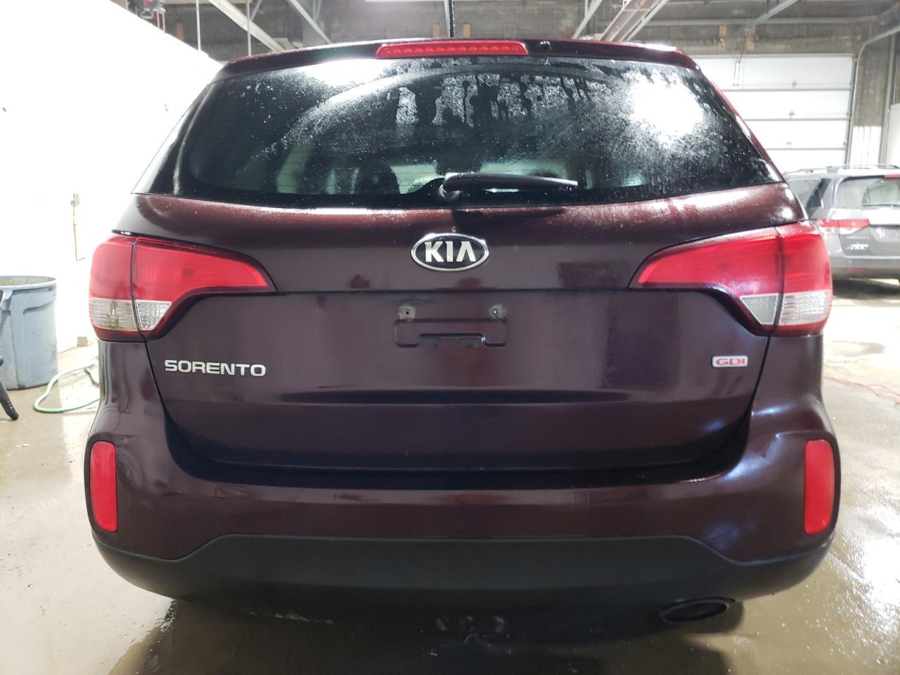 2014 KIA SORENTO LX - Фото 6