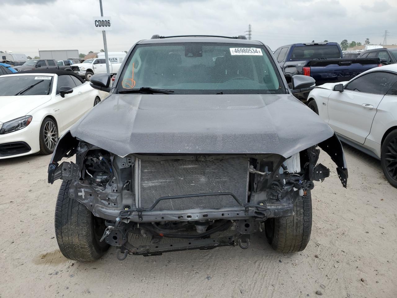2020 TOYOTA 4RUNNER SR - Image 5