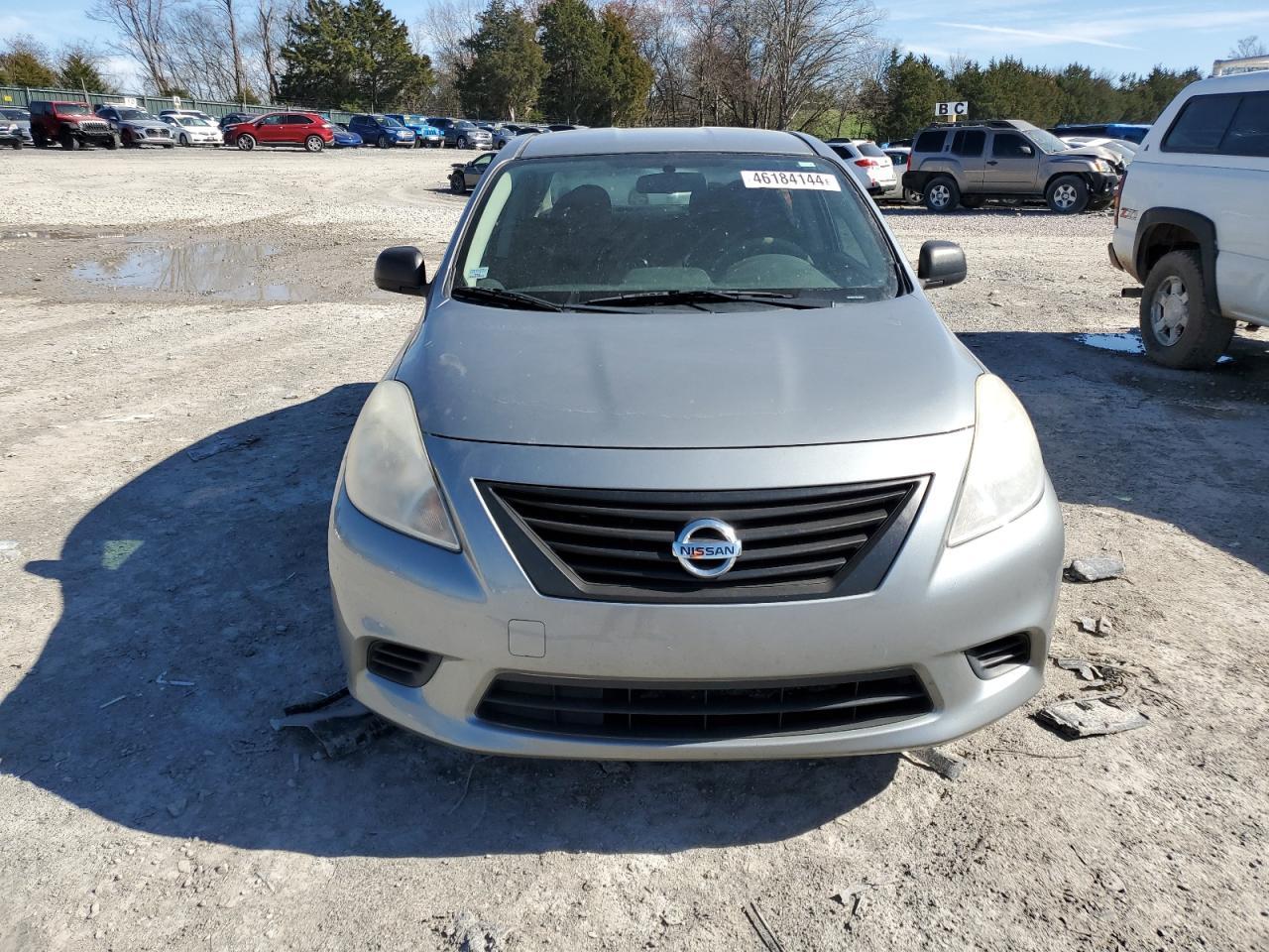 2014 NISSAN VERSA S - Фото 5