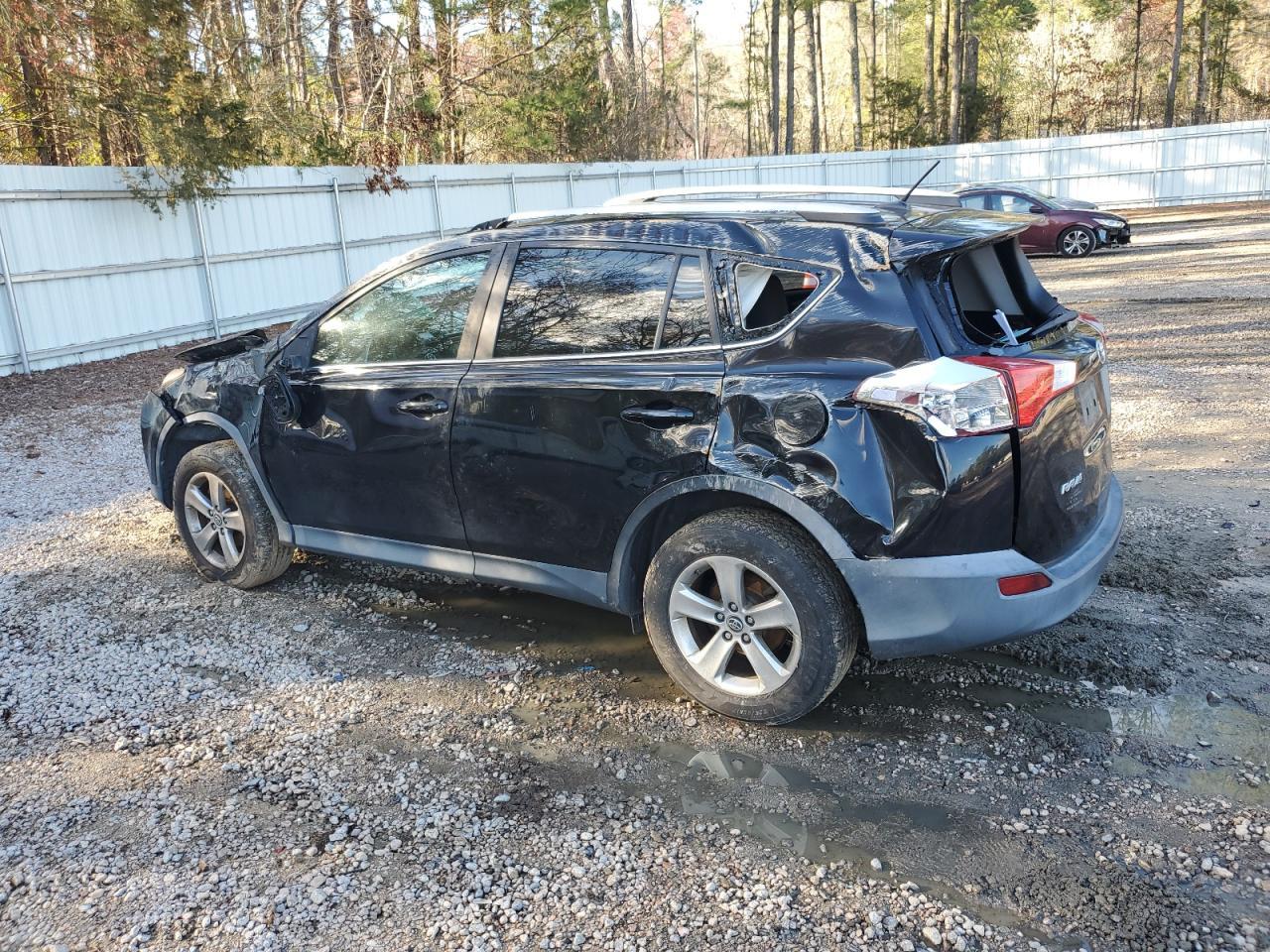 2015 TOYOTA RAV4 XLE - Фото 2