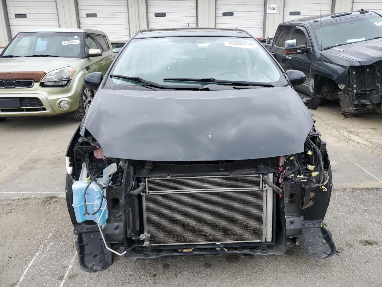 2015 TOYOTA PRIUS - Фото 5