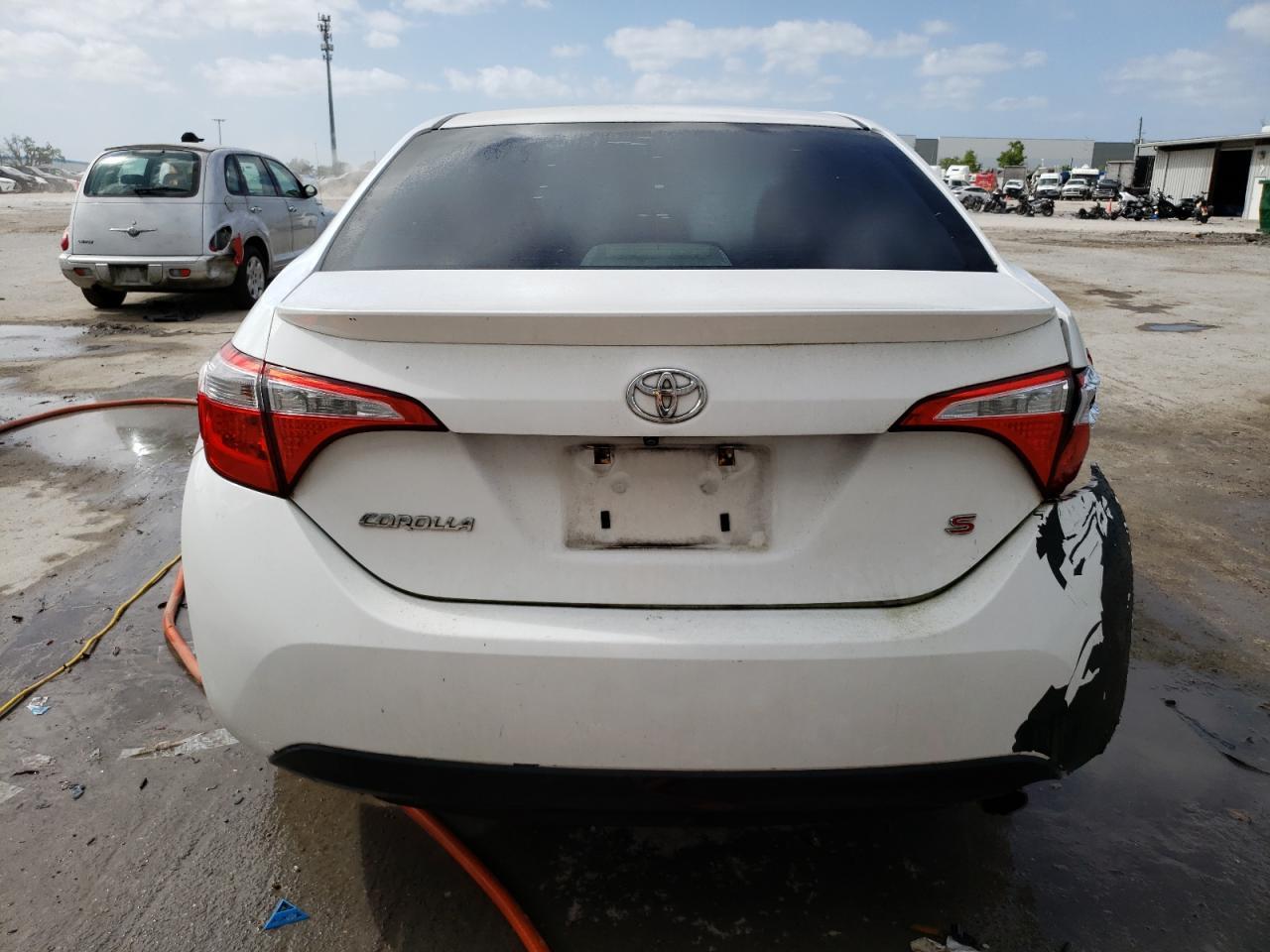 2014 TOYOTA COROLLA L - Image 6