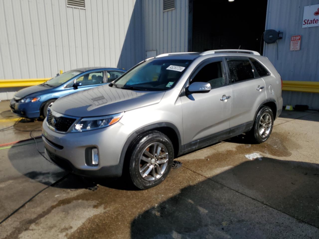 2014 KIA SORENTO LX car image