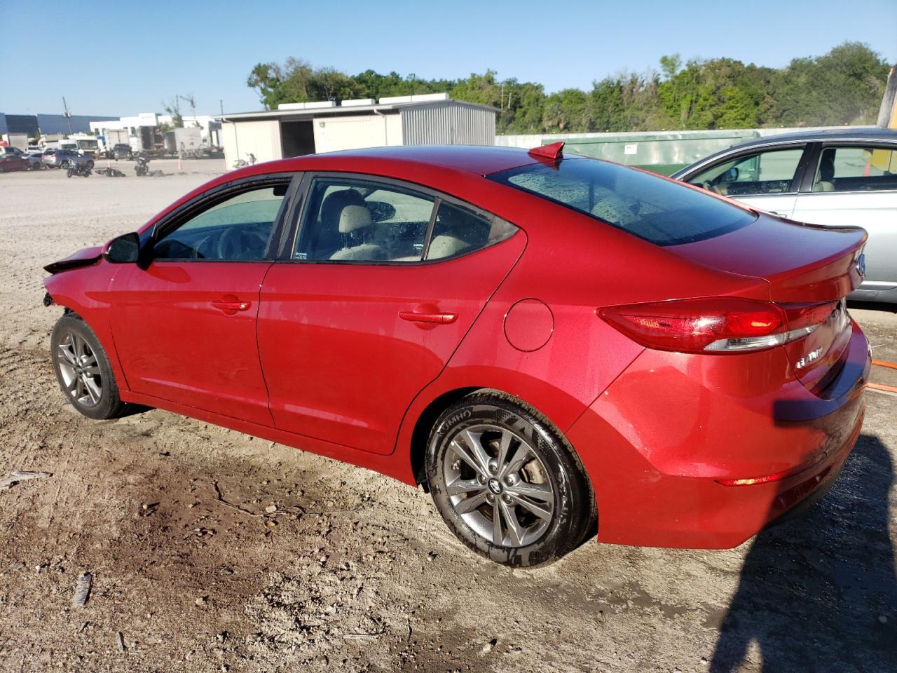 2018 HYUNDAI ELANTRA SE - Фото 2