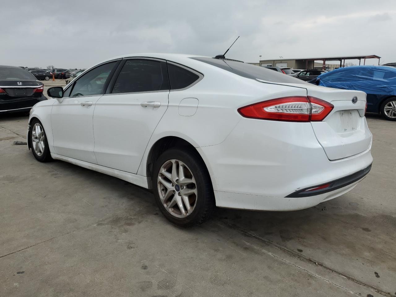 2013 FORD FUSION SE - Image 2