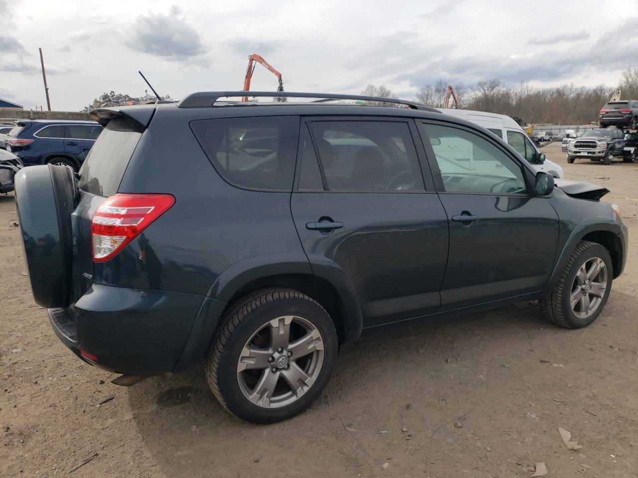2011 TOYOTA RAV4 SPORT - Фото 3